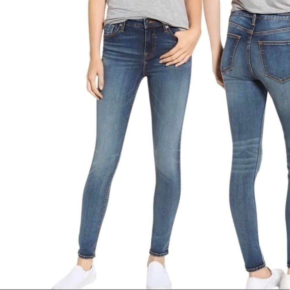 Vigoss Markley Skinny Women jean Size 30 color Blue